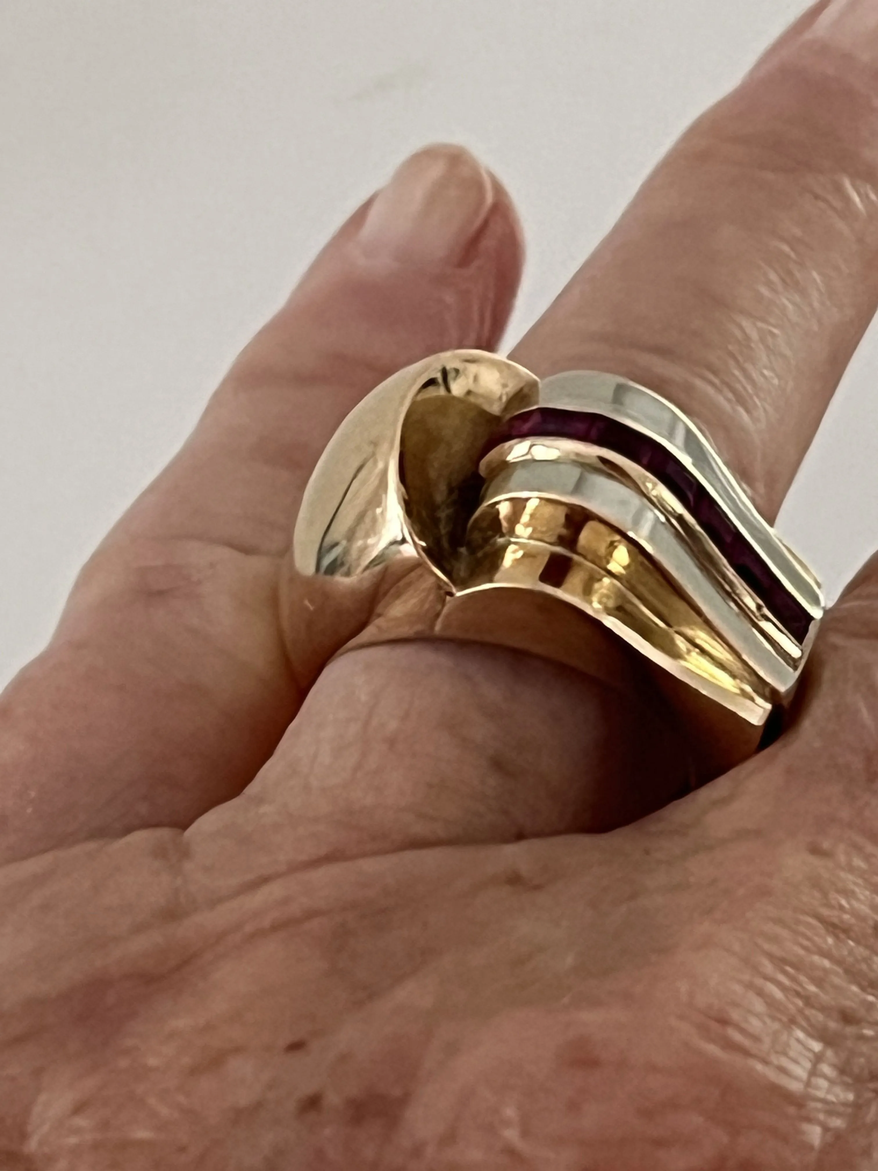 Bague tank or jaune et blanc rubis sold by 58 Facettes product image thumbnail 5