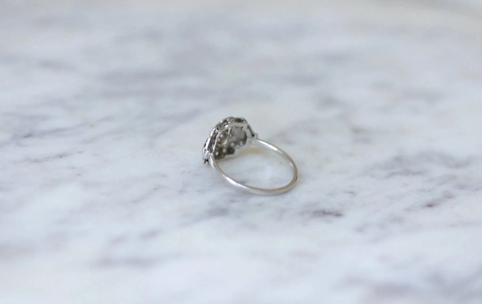 Bague Art Deco en Or blanc & diamants sold by 58 Facettes product image thumbnail 5