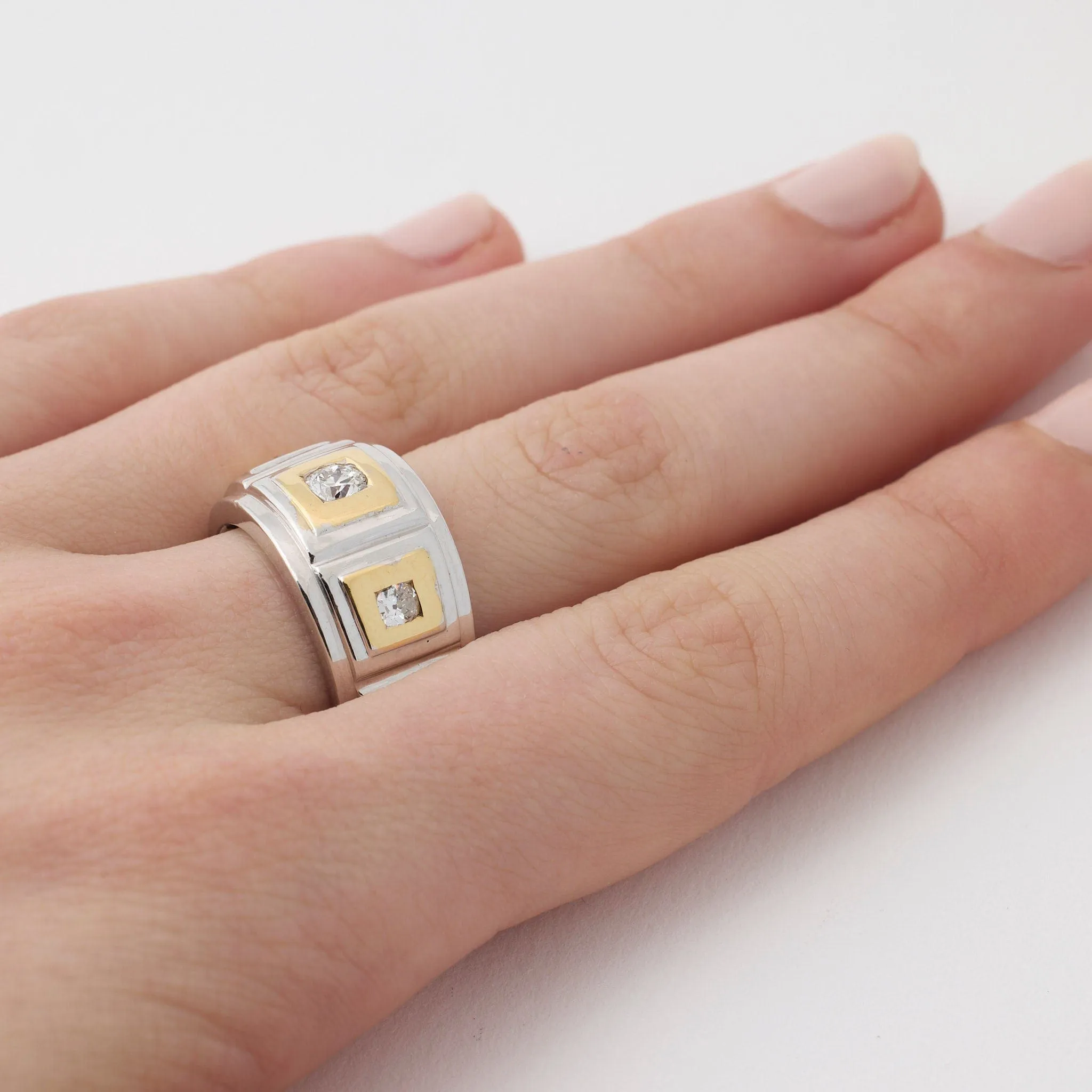 Bague jonc diamants sold by 58 Facettes product image thumbnail 3