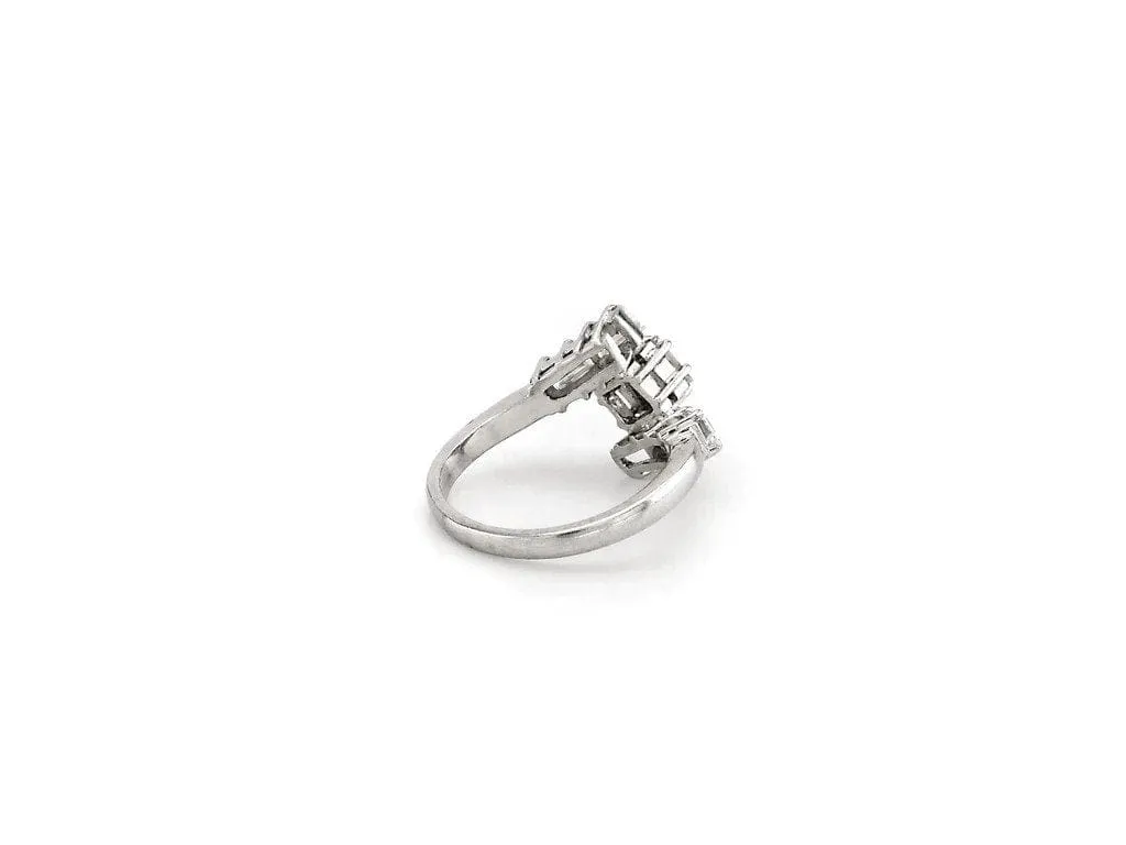 Bague Vintage en platine avec diamants sold by 58 Facettes product image thumbnail 2