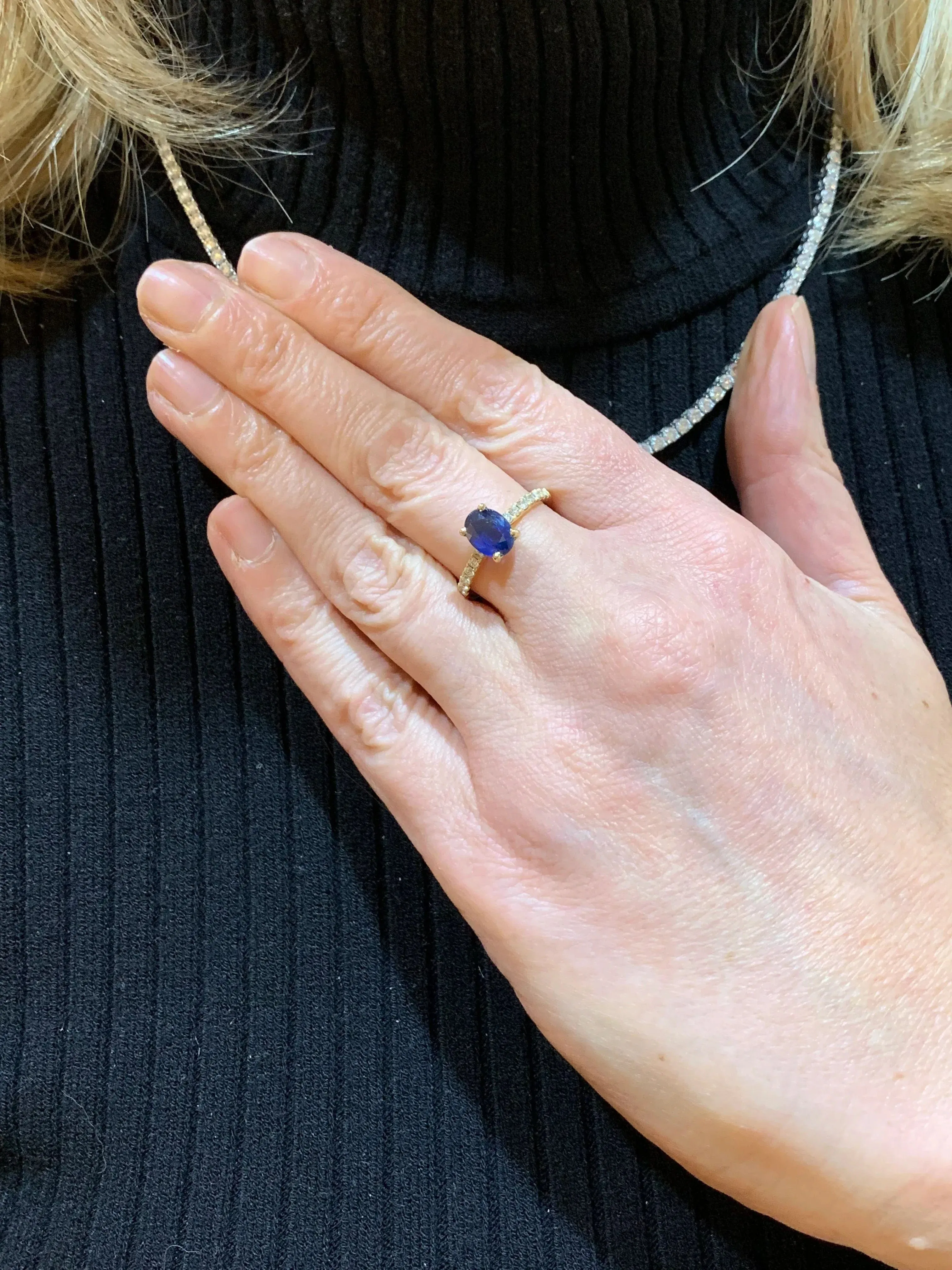 Bague Saphir 1.62 Cts Diamants Or Jaune sold by 58 Facettes product image thumbnail 2