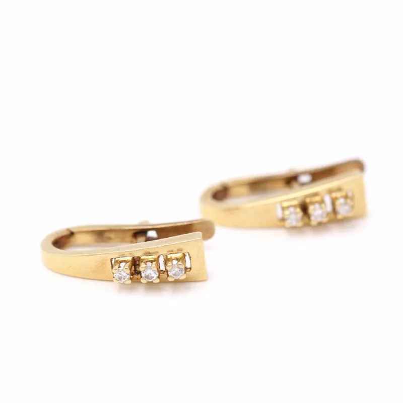 Boucles d'oreilles en or 18 carats avec diamants sold by 58 Facettes