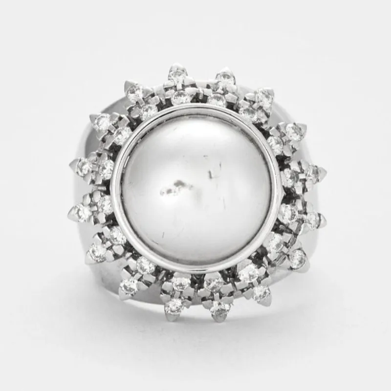 Bague diamants et perle sold by 58 Facettes