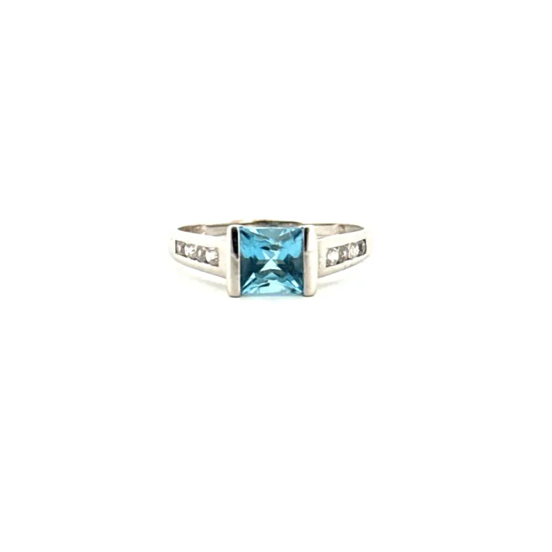 Solitaire or blanc topaze sold by 58 Facettes
