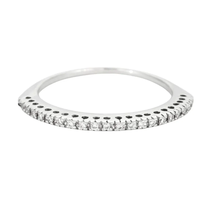 Demi-alliance en or blanc et diamants sold by 58 Facettes