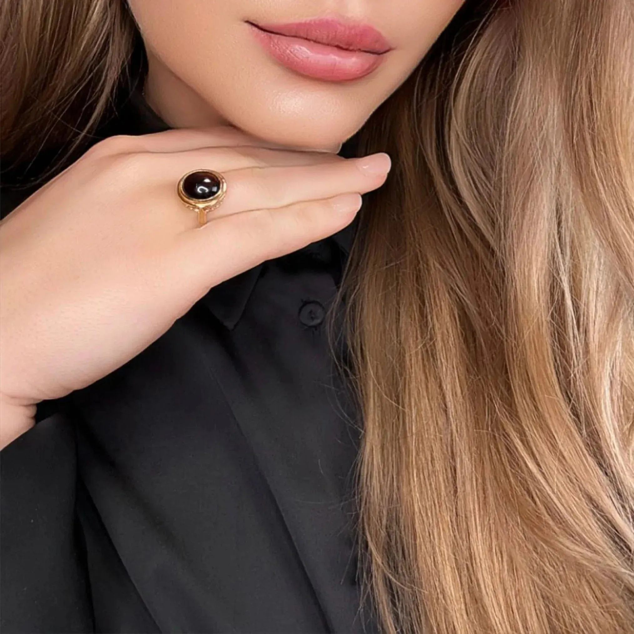 Bague Cabochon Or jaune & Grenat sold by 58 Facettes product image thumbnail 2