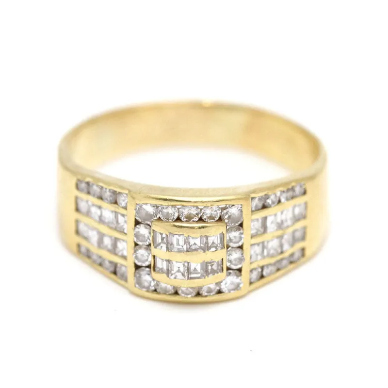 Bague tampon en or avec diamants sold by 58 Facettes