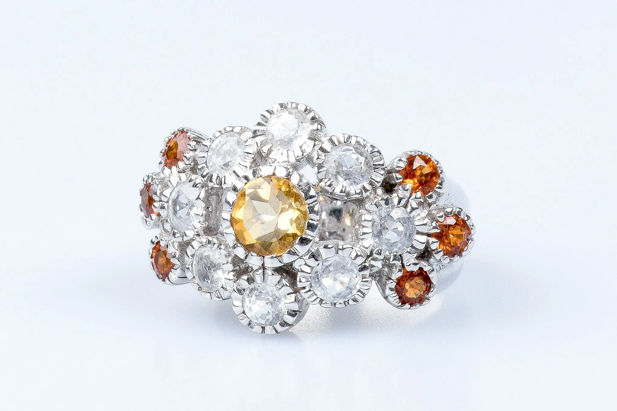 Bague Citrine Topazes et saphirs blancs sold by 58 Facettes product image thumbnail 5