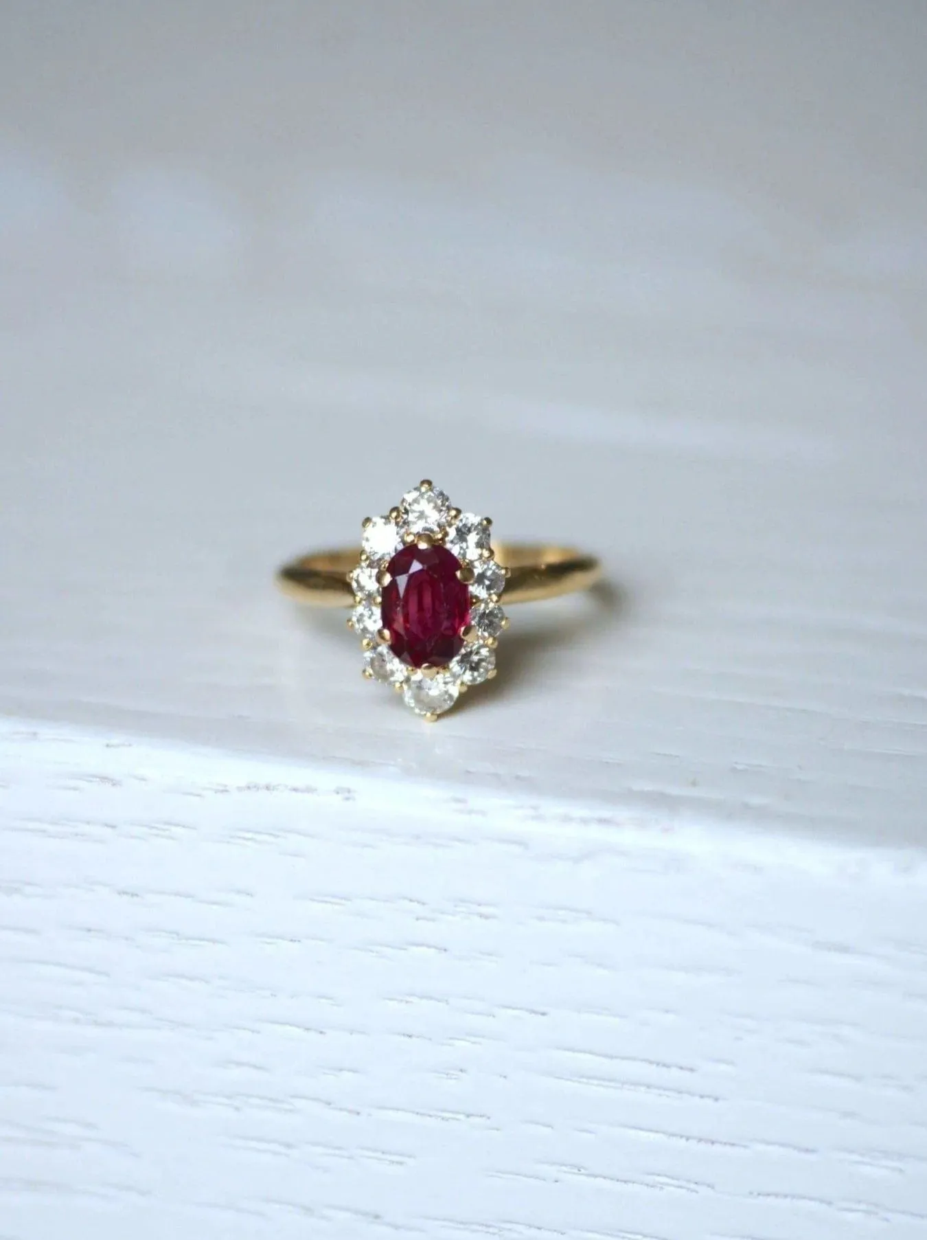 Bague marguerite rubis et diamants sold by 58 Facettes product image thumbnail 2