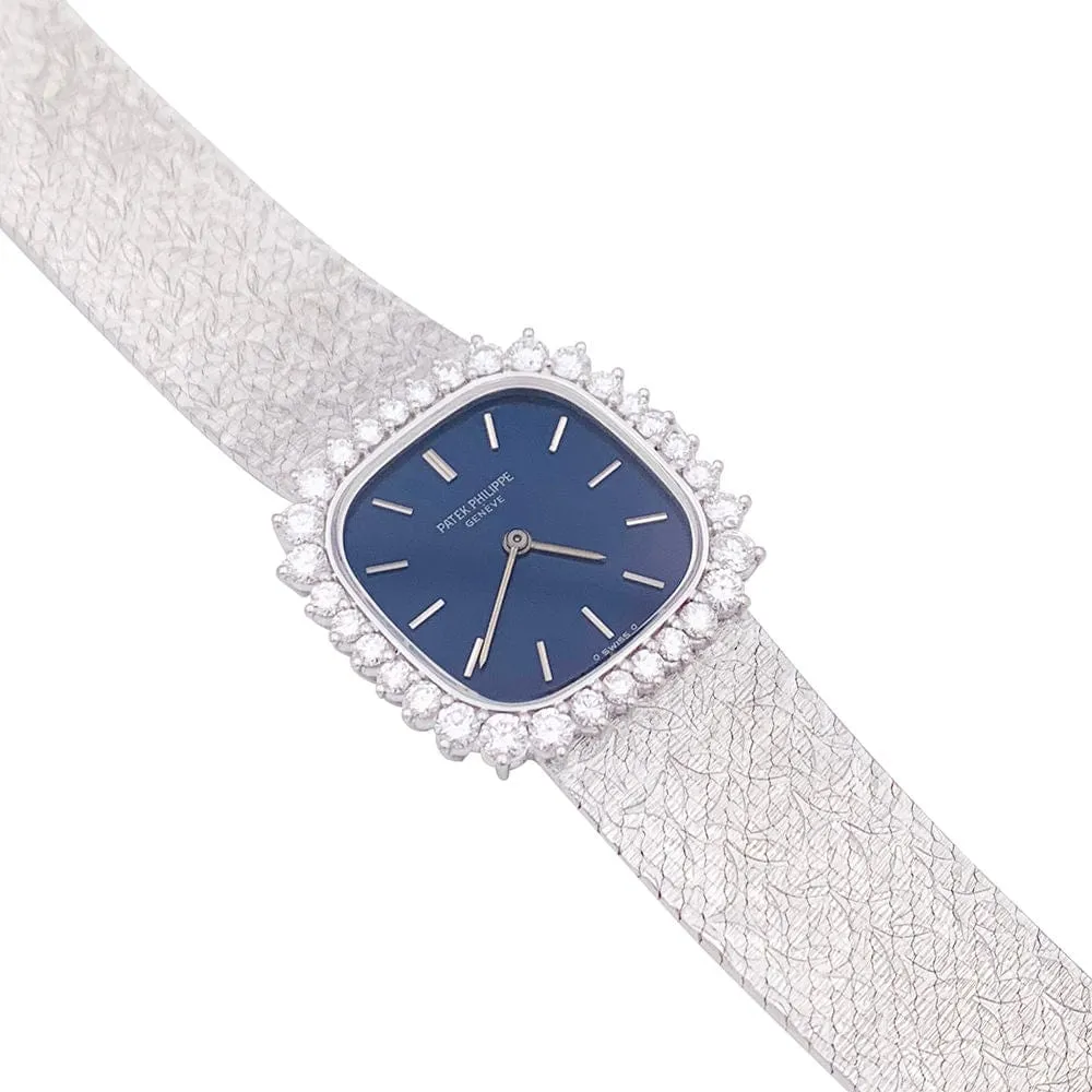 Montre Patek Philippe or blanc, diamants. sold by 58 Facettes product image thumbnail 4