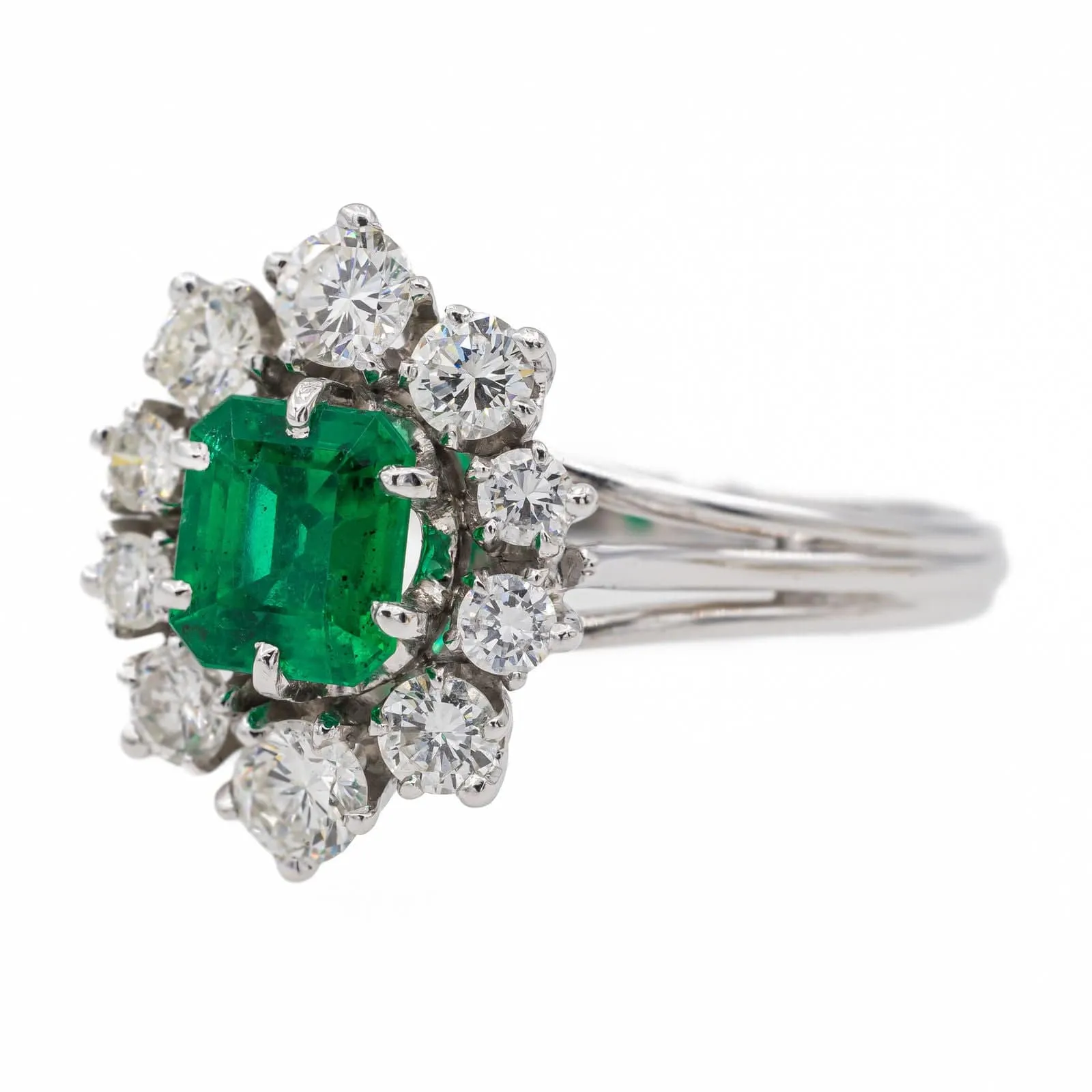 Bague Fleur Or blanc Emeraude sold by 58 Facettes product image thumbnail 3