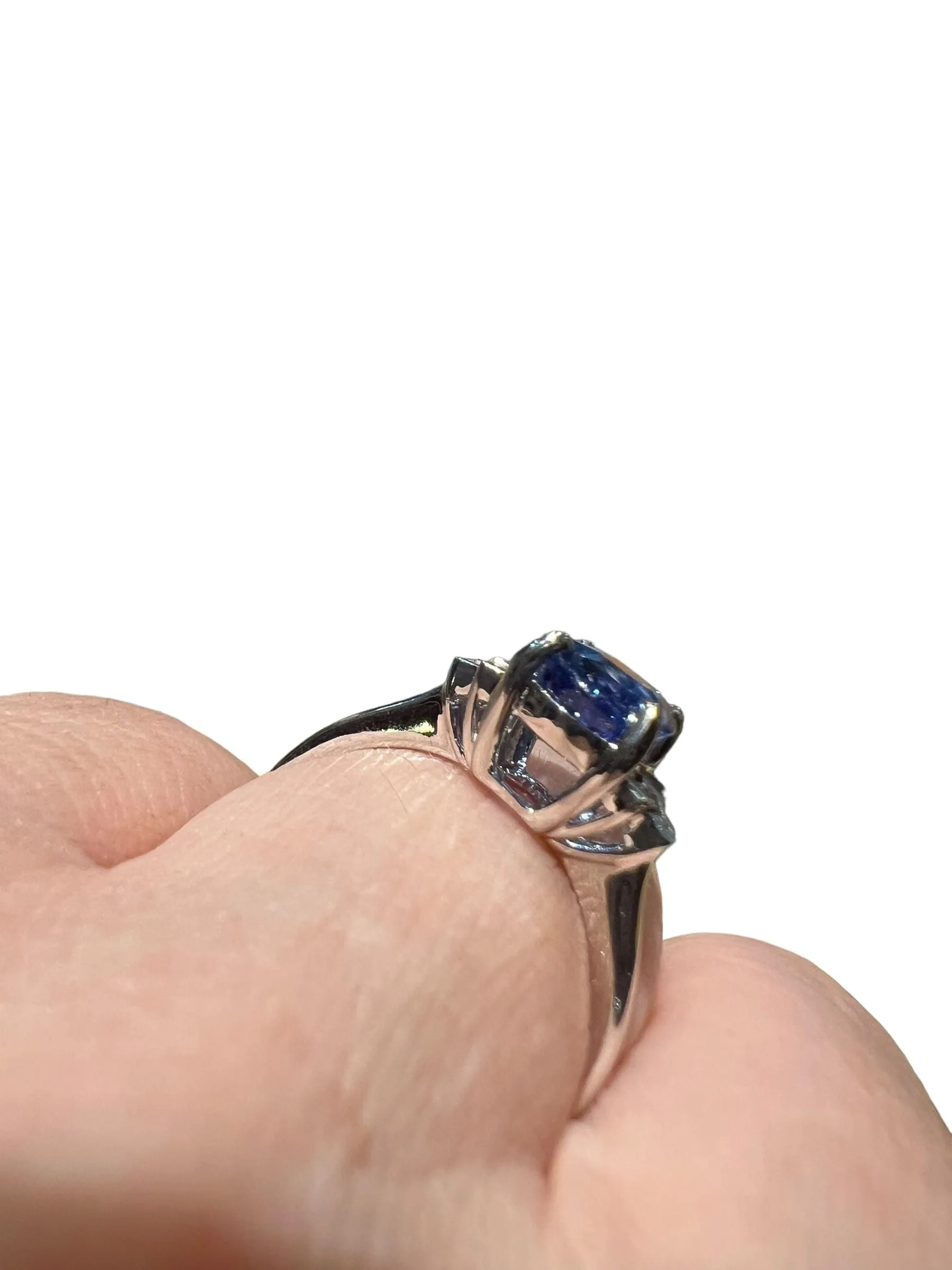bague saphir de Ceylan entouré diamants calibrés sold by 58 Facettes product image thumbnail 4