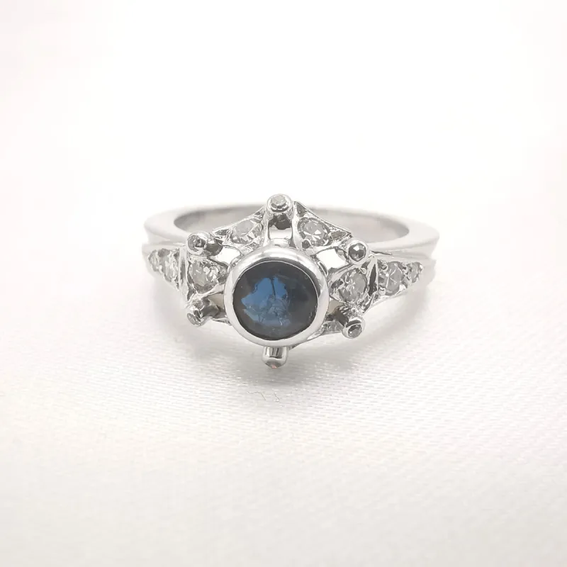 Bague en Platine Saphir et Diamants sold by 58 Facettes