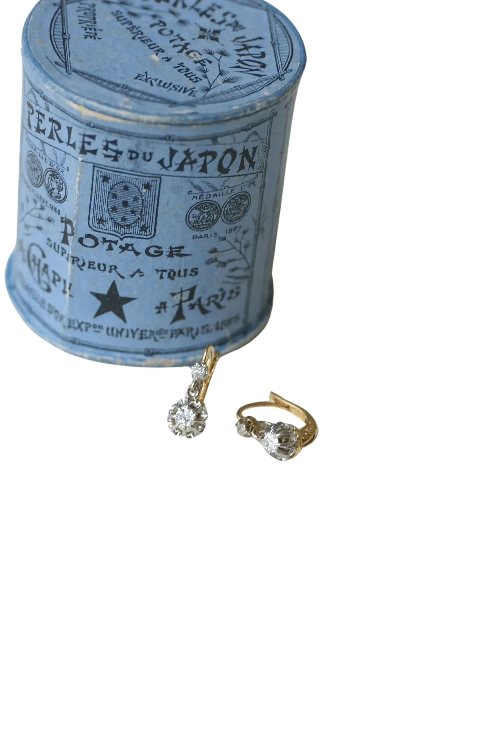 Dormeuses Anciennes Diamants sold by 58 Facettes