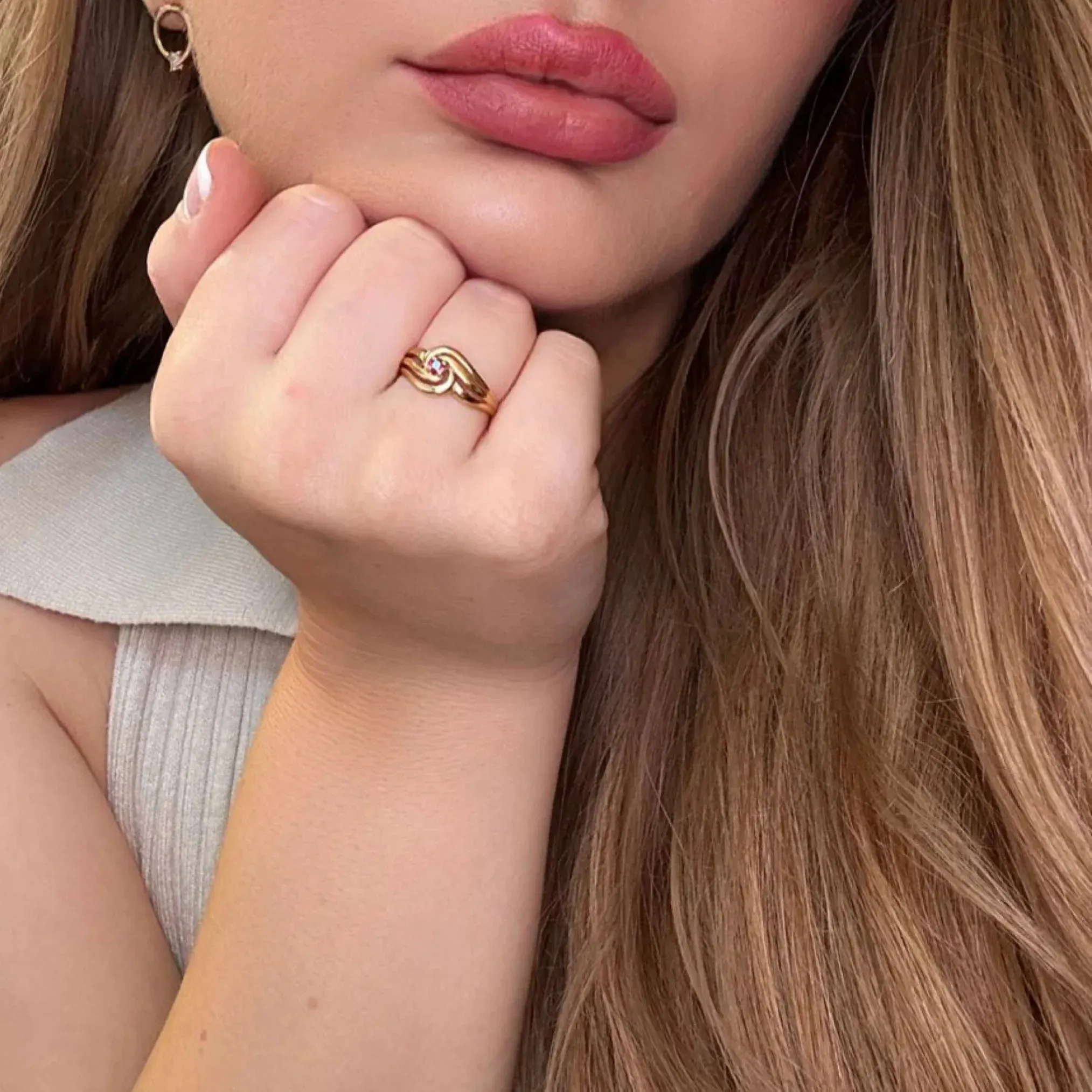 Bague or jaune et rubis sold by 58 Facettes product image thumbnail 2