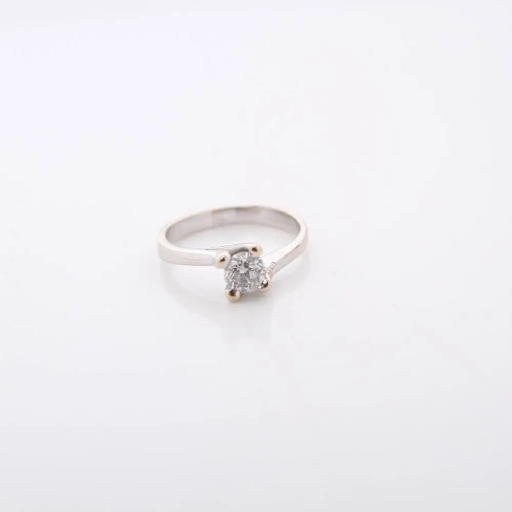 Bague Solitaire or blanc diamant 0.50ct sold by 58 Facettes product image thumbnail 5