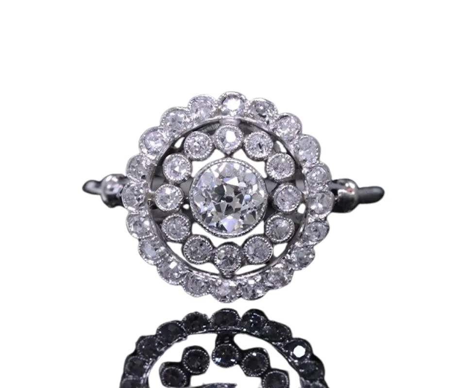 Bague marguerite platine et diamants Art Déco sold by 58 Facettes