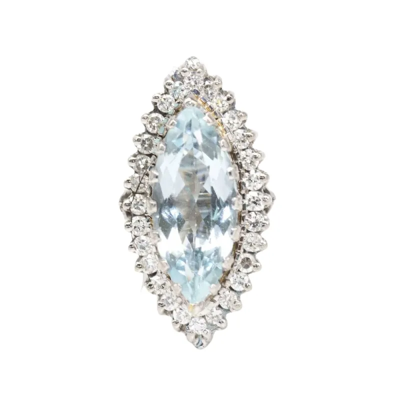 Bague marquise en or blanc avec Aigue-Marine et Diamants sold by 58 Facettes