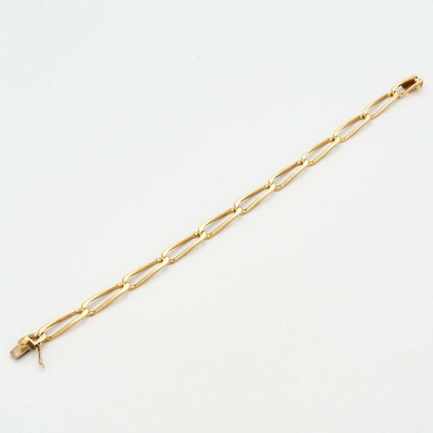 CARTIER - Bracelet or jaune à maille cheval sold by 58 Facettes product image thumbnail 3