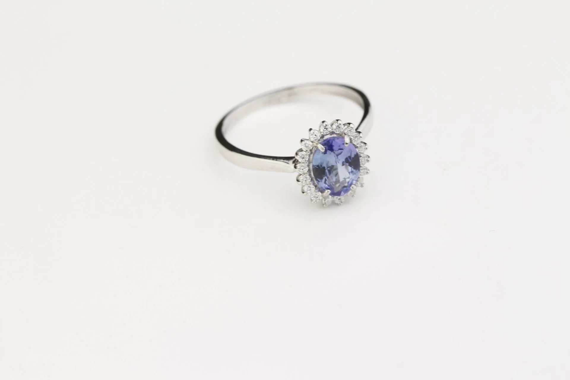 Bague Tanzanite Diamants sold by 58 Facettes product image thumbnail 4