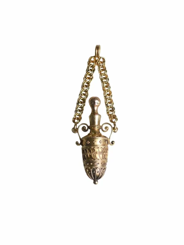 Pendentif flacon à sels amphore en or sold by 58 Facettes