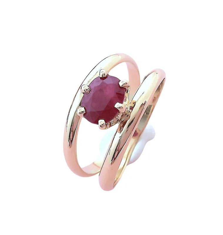 Bague Rubis en solitaire Or Jaune sold by 58 Facettes