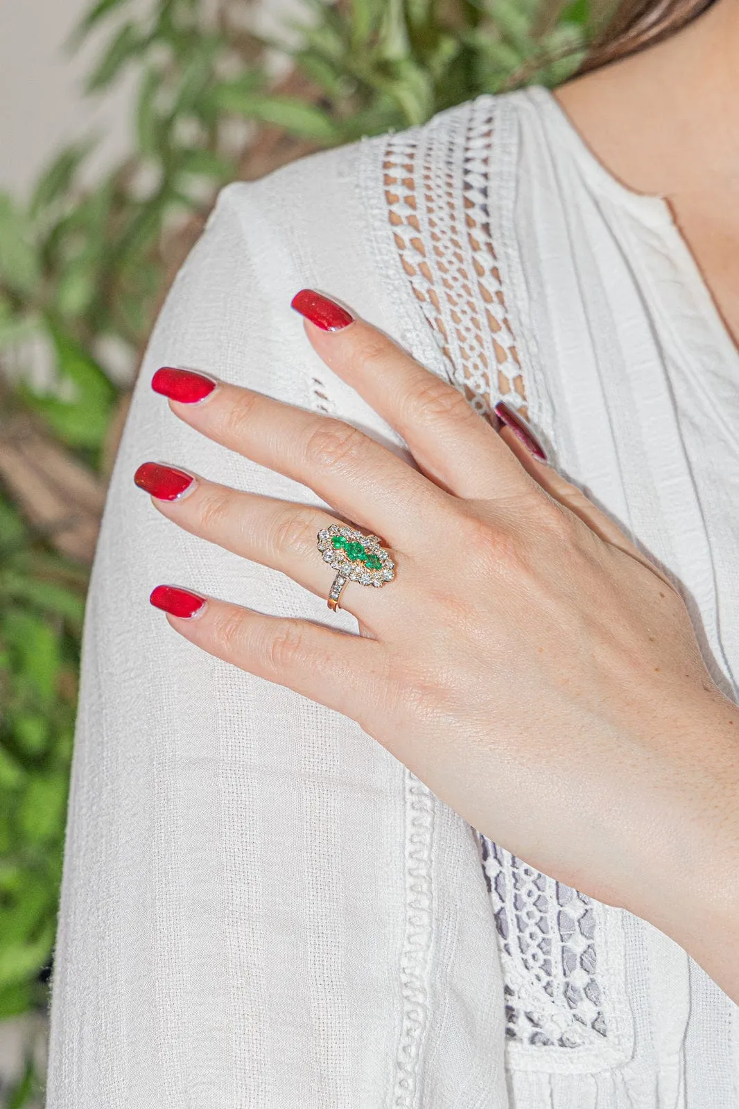 Bague Marquise Or jaune Emeraude sold by 58 Facettes product image thumbnail 2