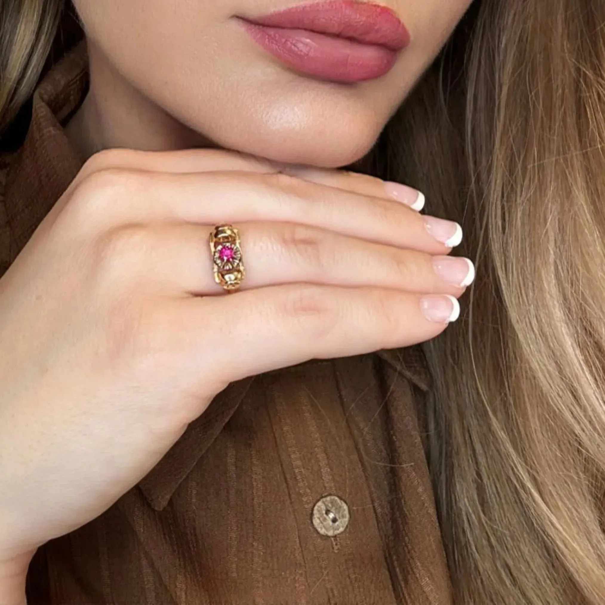 Bague Or Jaune 18k & Rubis sold by 58 Facettes product image thumbnail 2