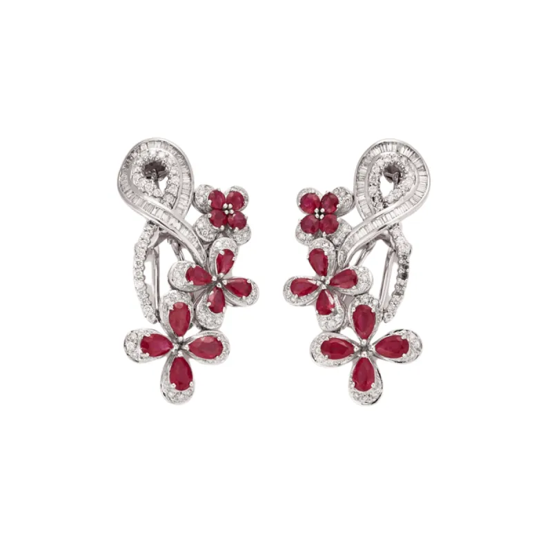 Boucles d'oreilles fleur diamants et rubis sold by 58 Facettes