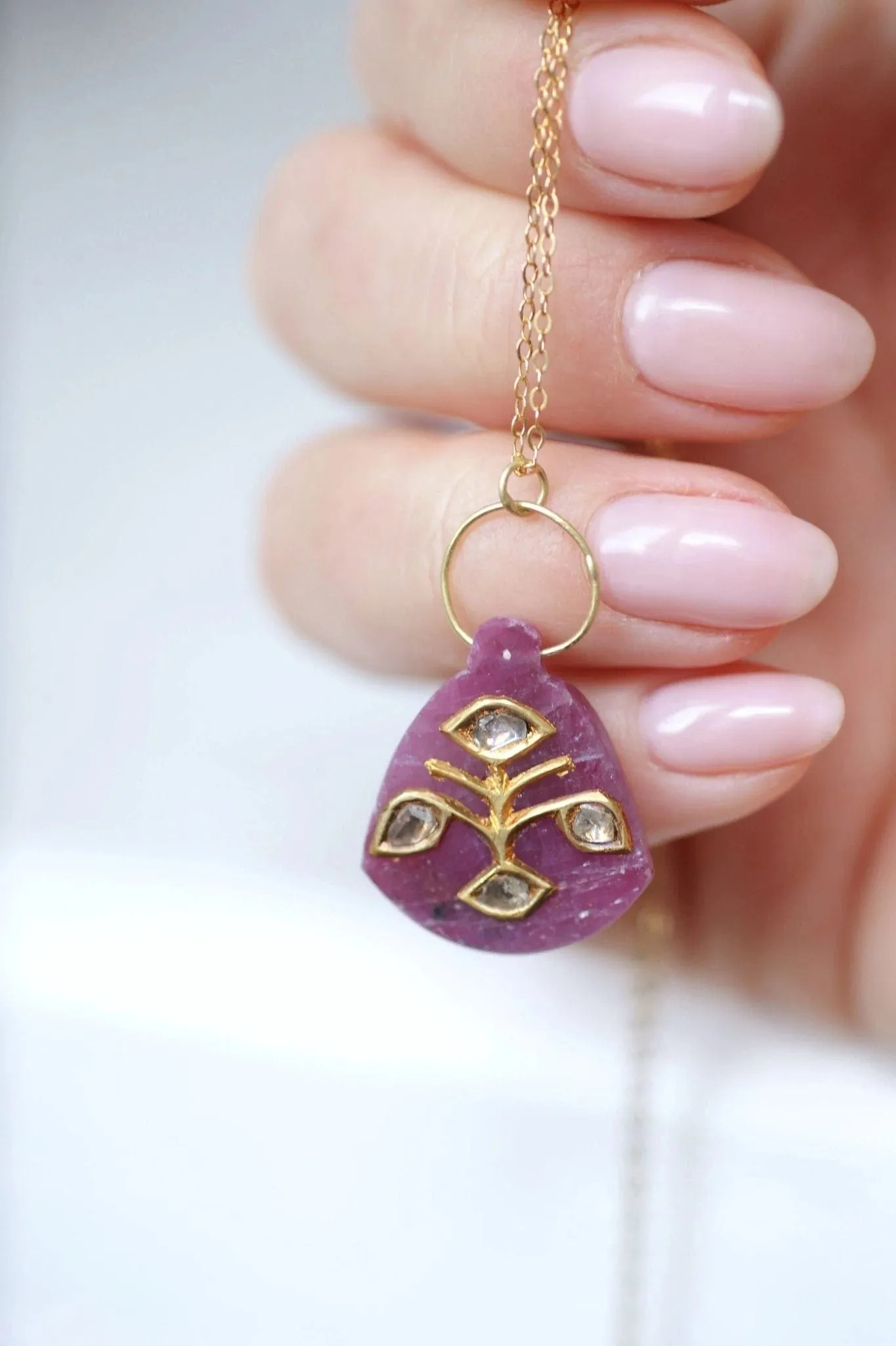 Pendentif ancien Moghol Inde rubis et diamants sold by 58 Facettes product image thumbnail 5