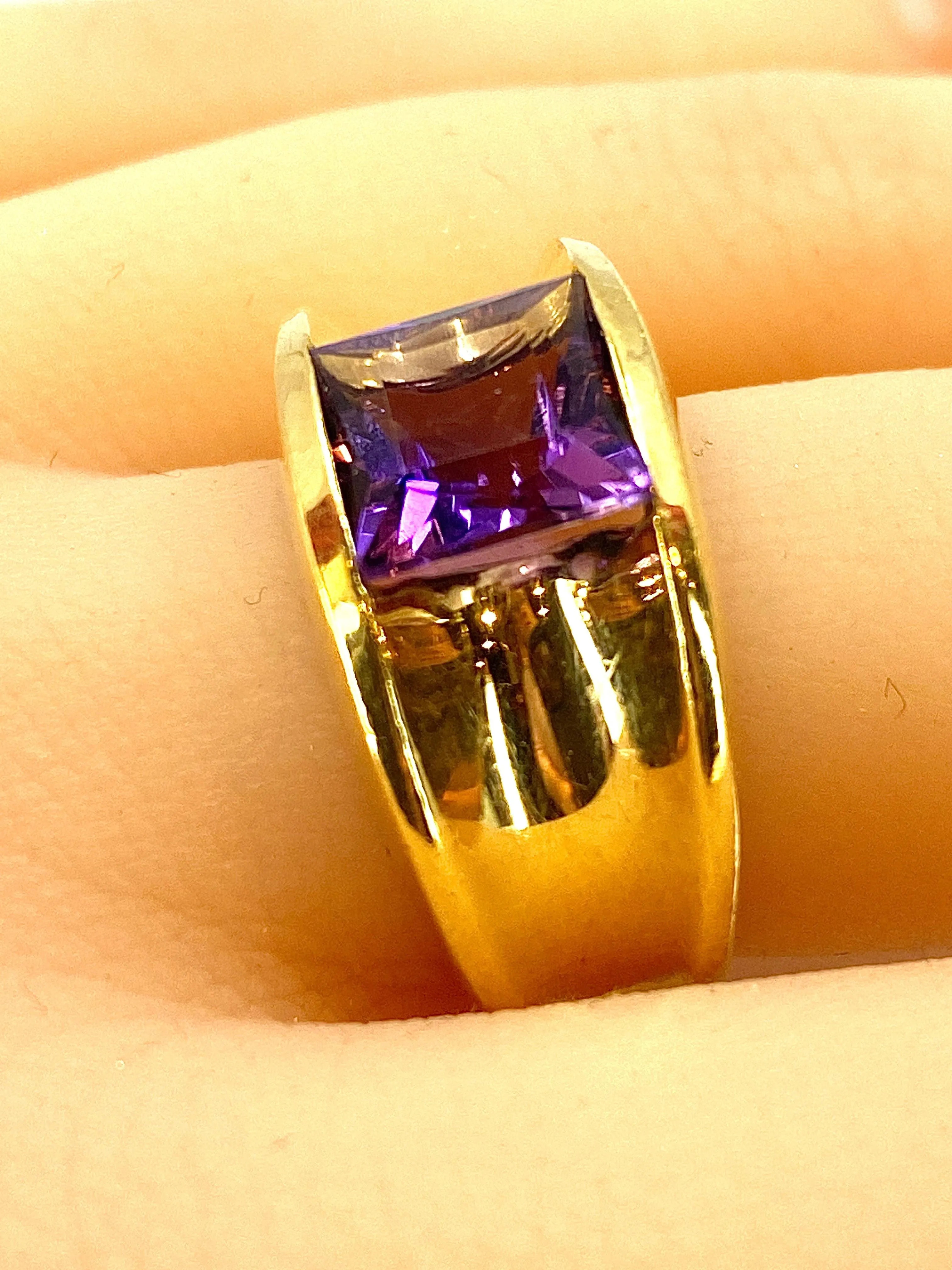 Bague or jaune améthyste carrée sold by 58 Facettes product image thumbnail 4