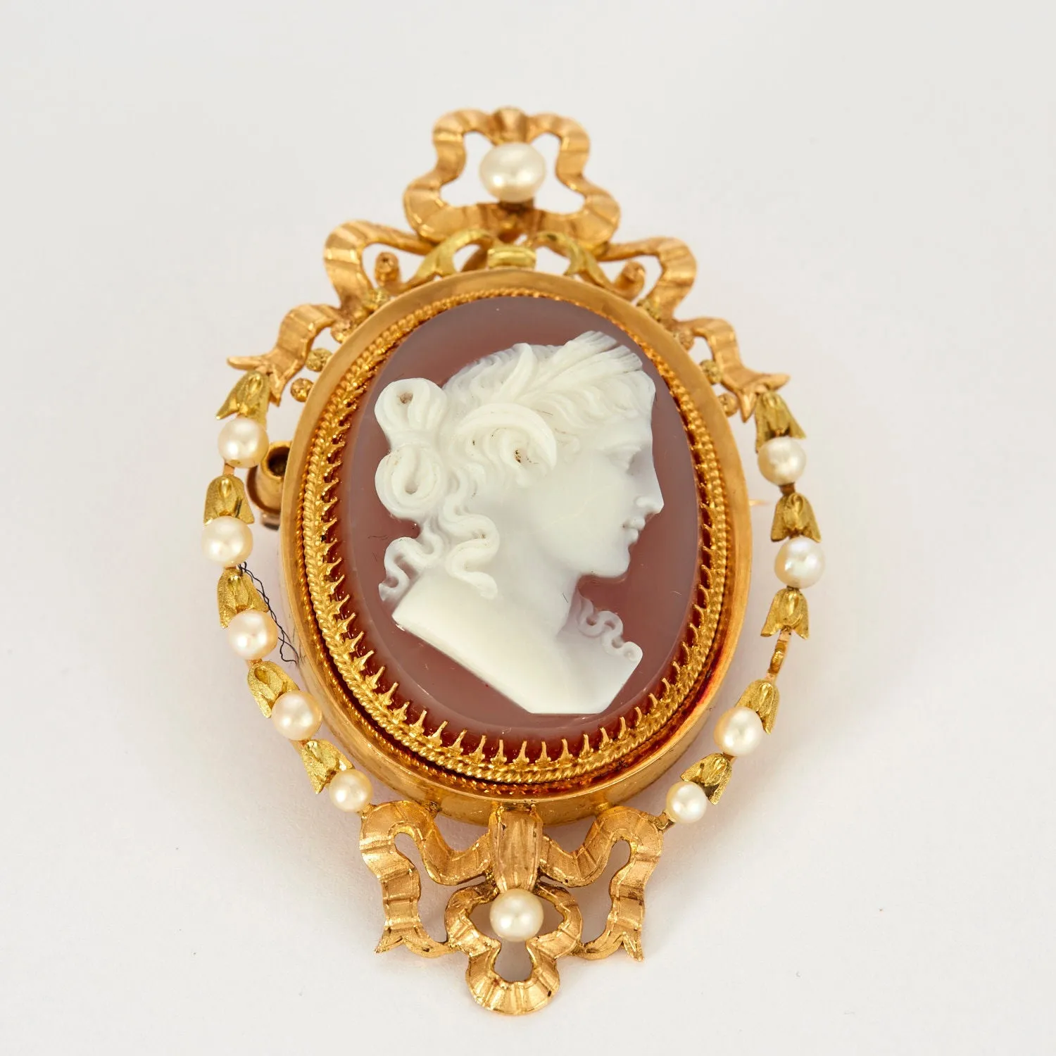 Broche or jaune camée calcédoine et perles sold by 58 Facettes product image thumbnail 4
