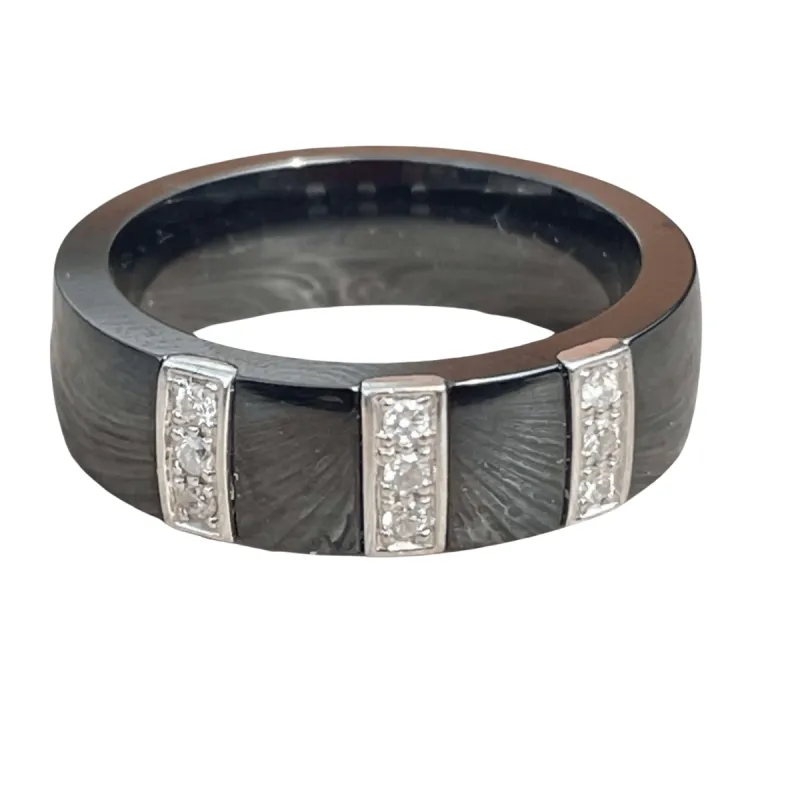 Bague  or blanc, céramique noire, diamants sold by 58 Facettes