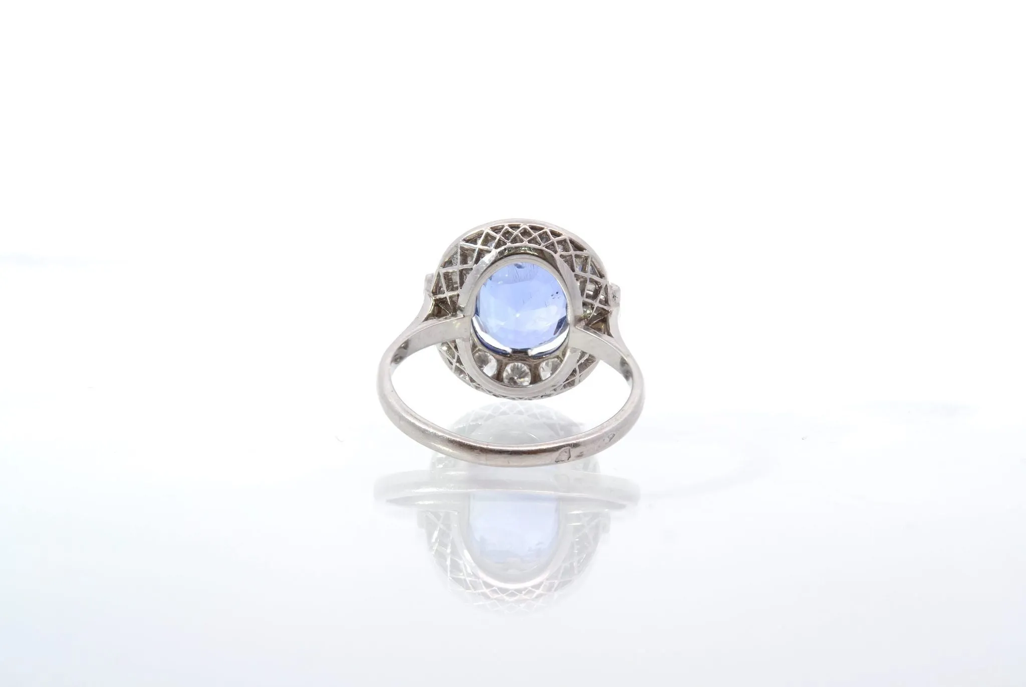 Bague saphir et diamants en platine sold by 58 Facettes product image thumbnail 5