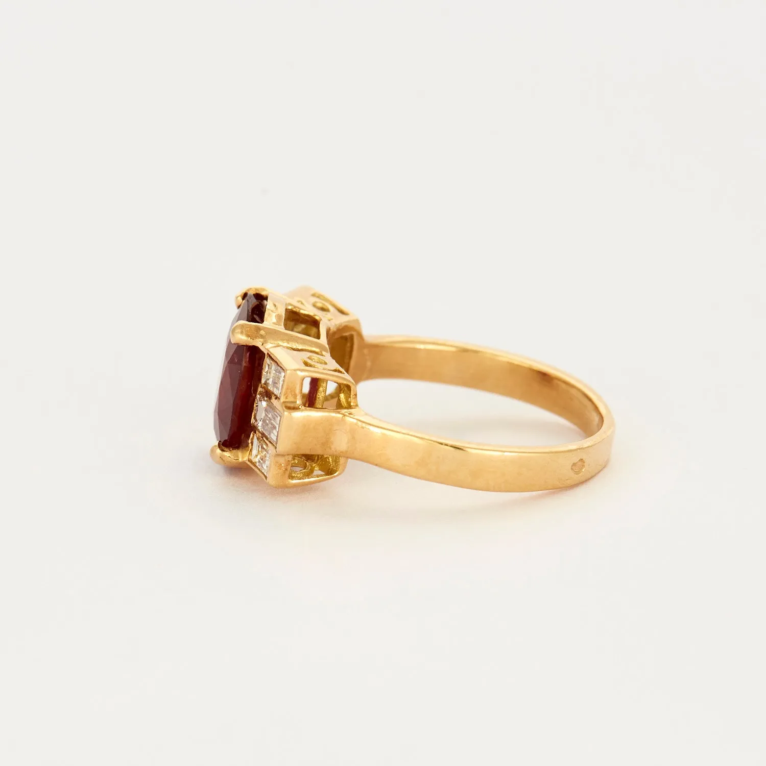 Bague en or jaune, rubis et diamants sold by 58 Facettes product image thumbnail 4