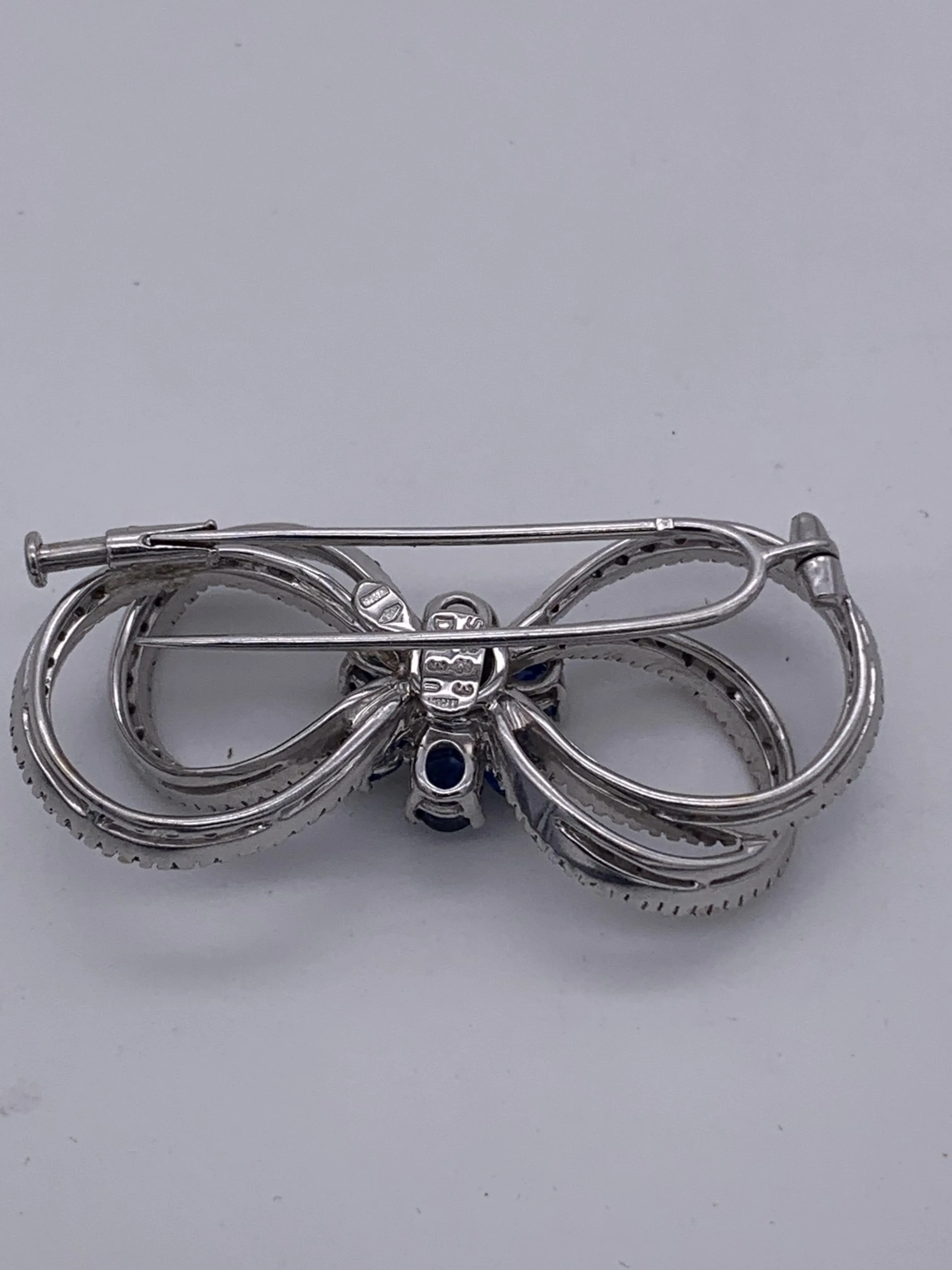 Broche saphir et diamants sold by 58 Facettes product image thumbnail 2