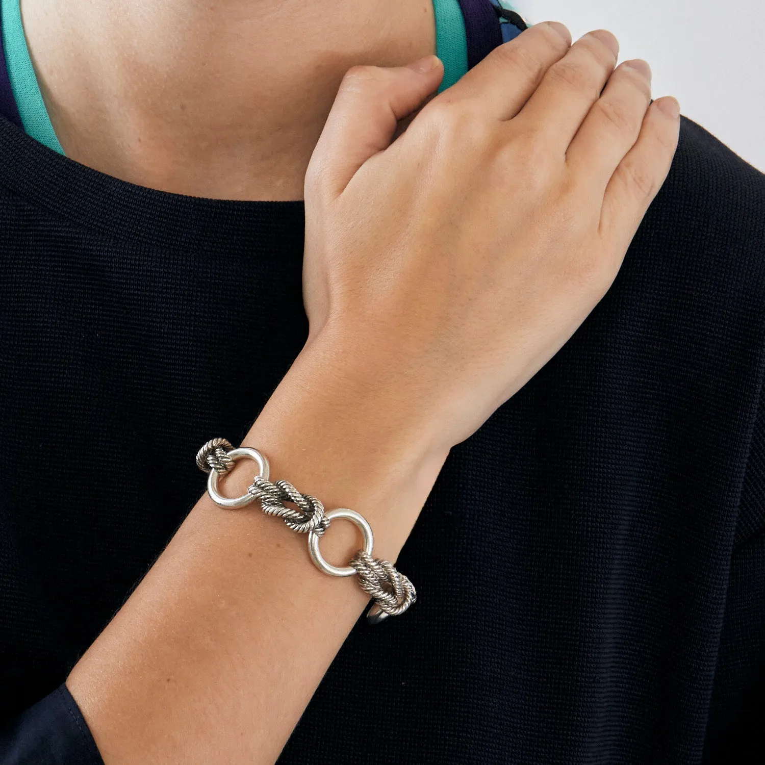 Hermès - Bracelet Audierne en argent sold by 58 Facettes product image thumbnail 2