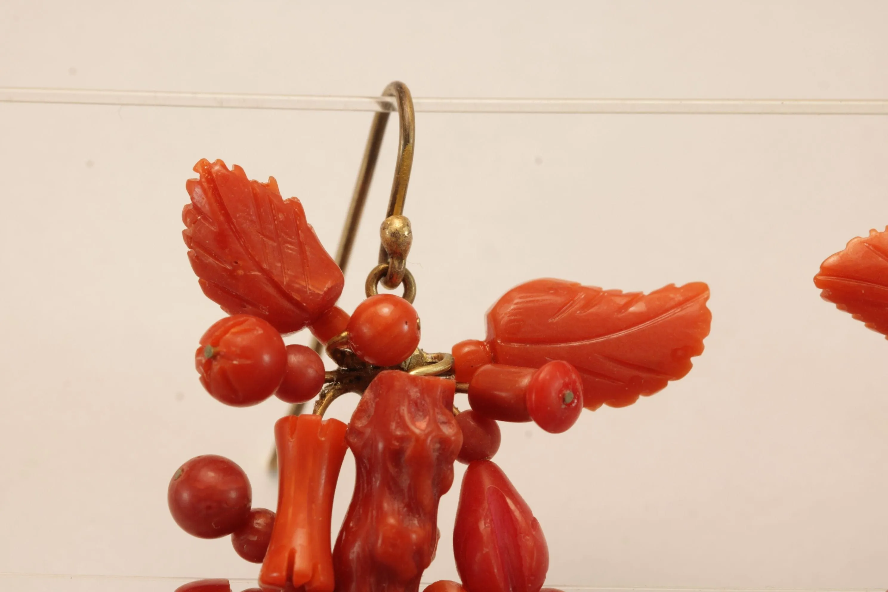 Boucles d'oreilles anciennes cCrail sold by 58 Facettes product image thumbnail 5