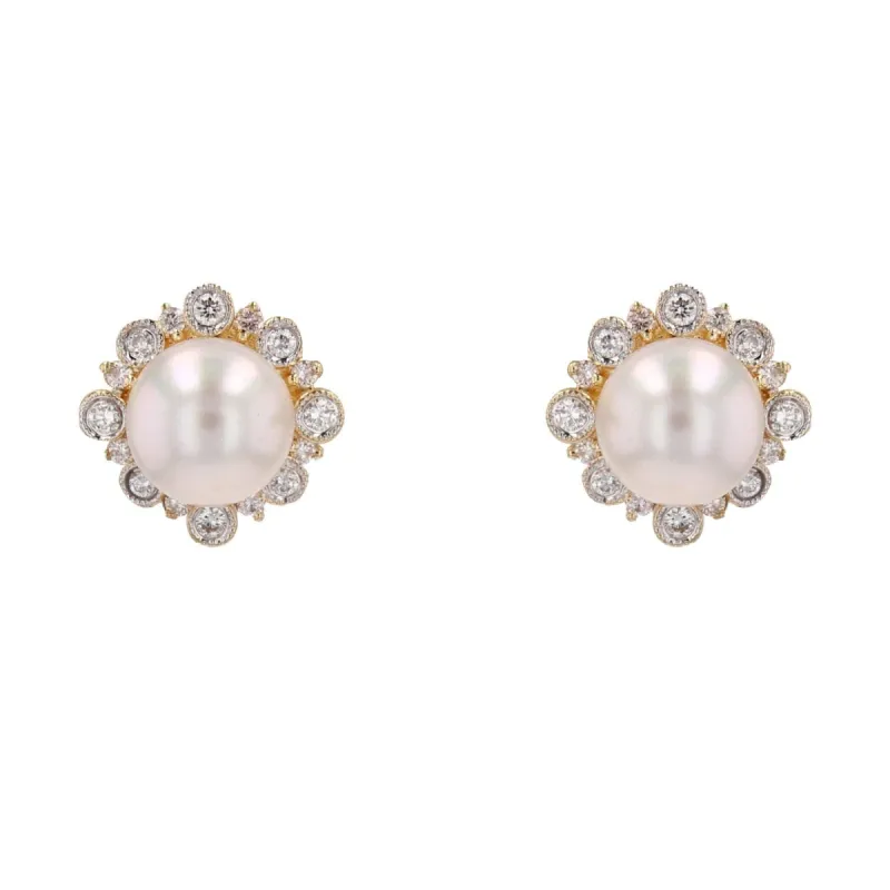 Boucles d'oreilles diamants perle Akoya or jaune sold by 58 Facettes