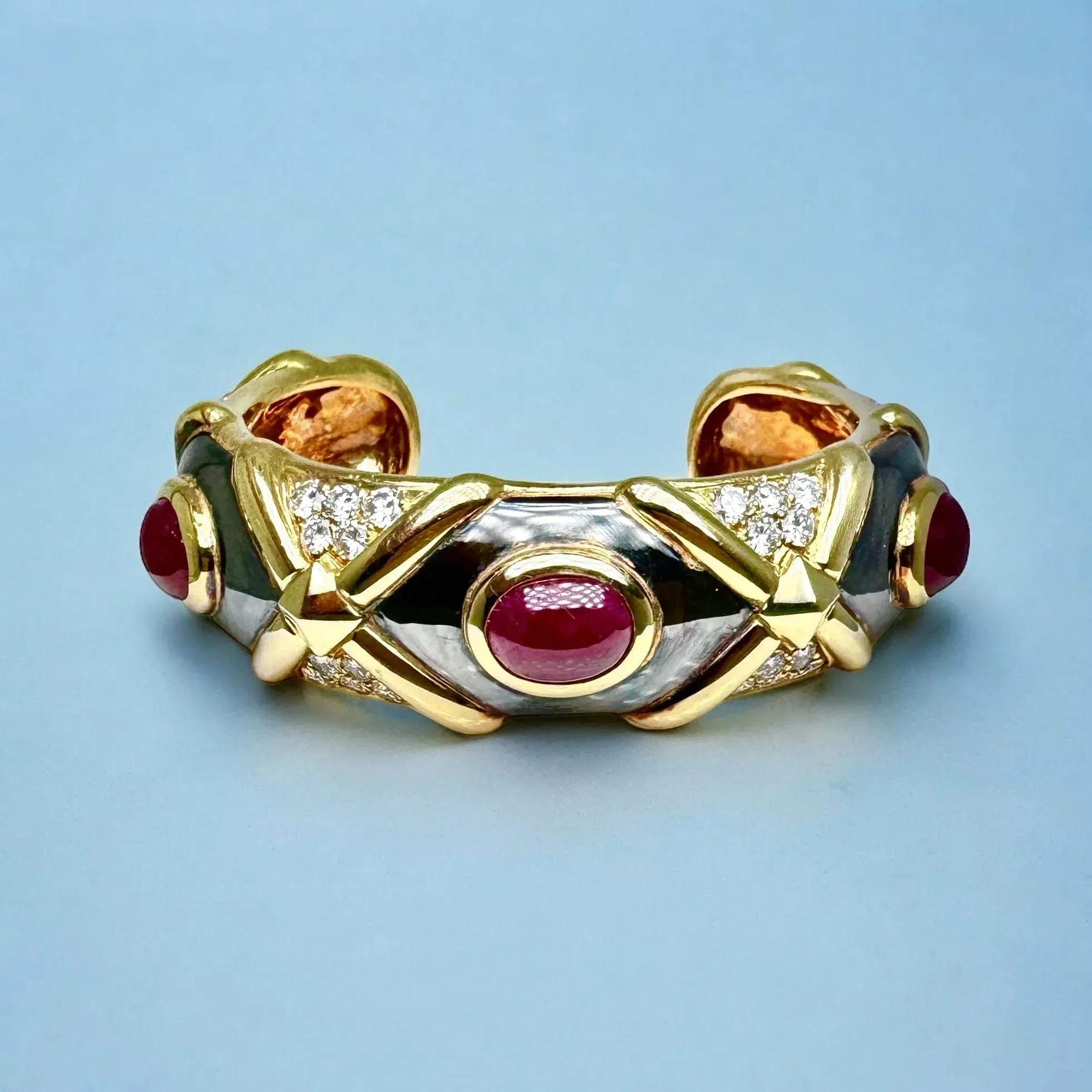 Bracelet vintage or noirci et jaune rubis diamants sold by 58 Facettes product image thumbnail 2
