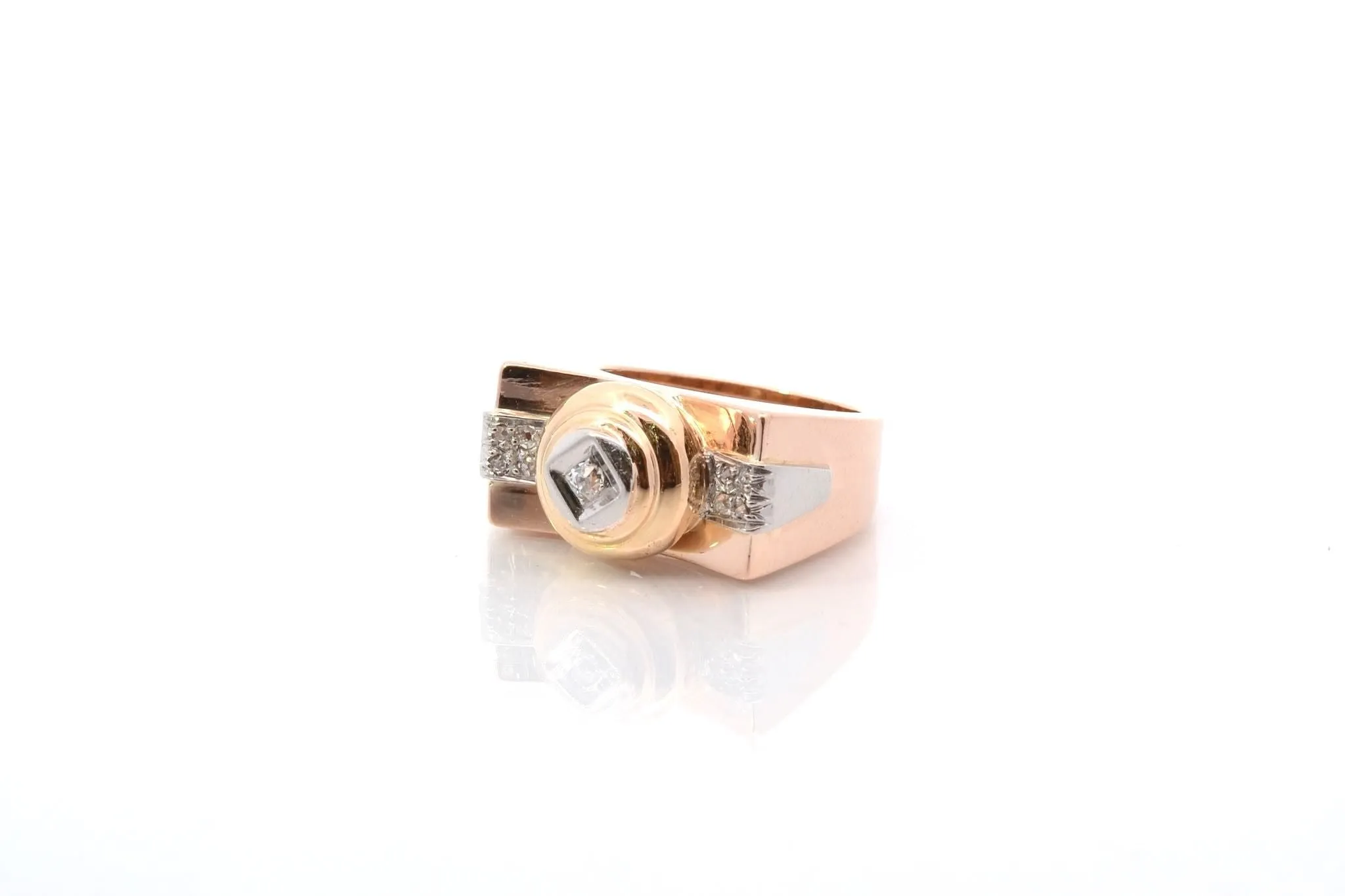 Bague vintage 1940 diamants en or sold by 58 Facettes product image thumbnail 3