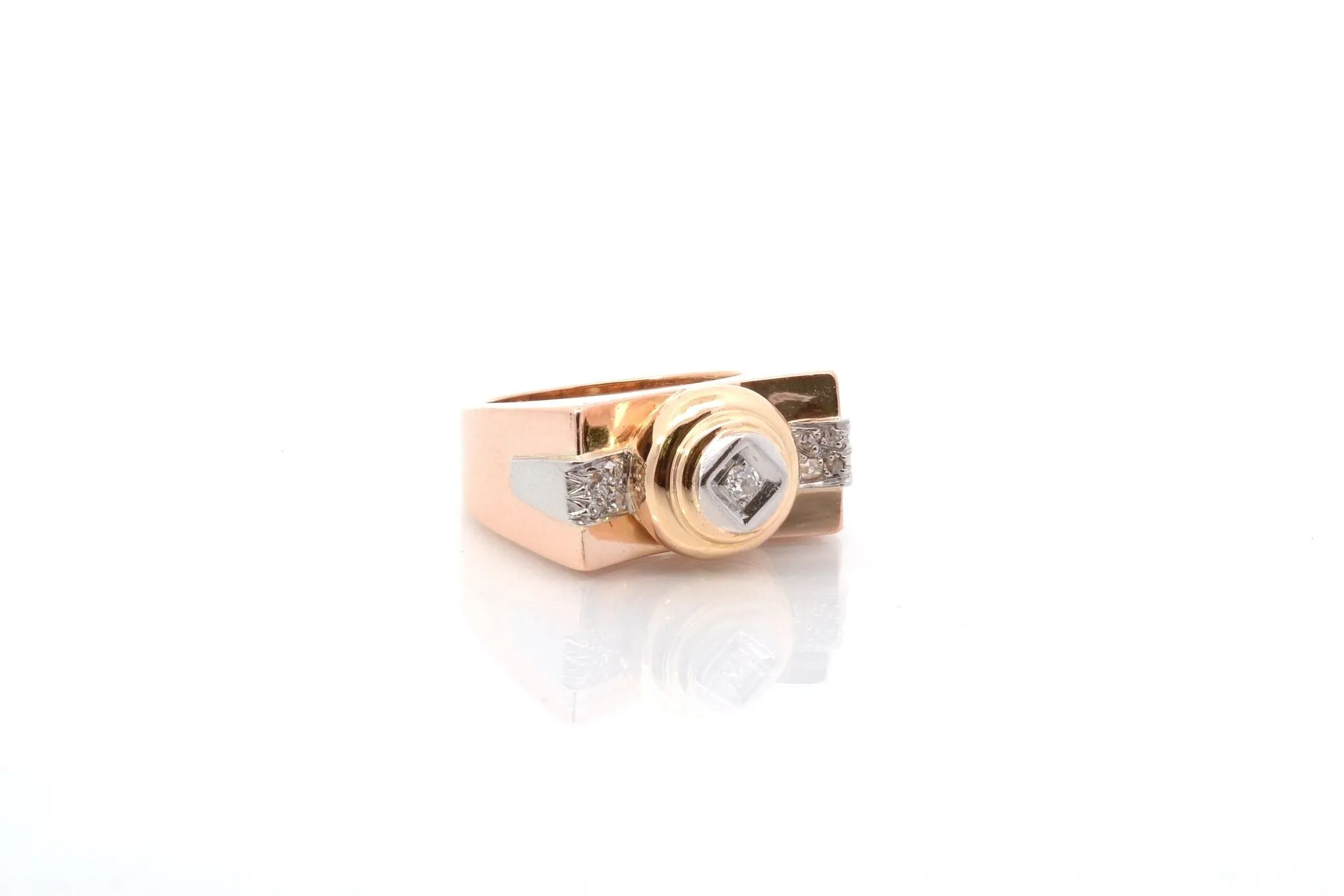 Bague vintage 1940 diamants en or sold by 58 Facettes product image thumbnail 4
