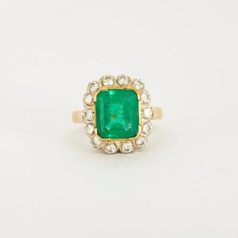 Bague or jaune diamants et émeraude sold by 58 Facettes