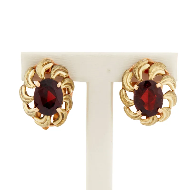 BOUCLES D’OREILLES CLIPS OR JAUNE GRENATS sold by 58 Facettes