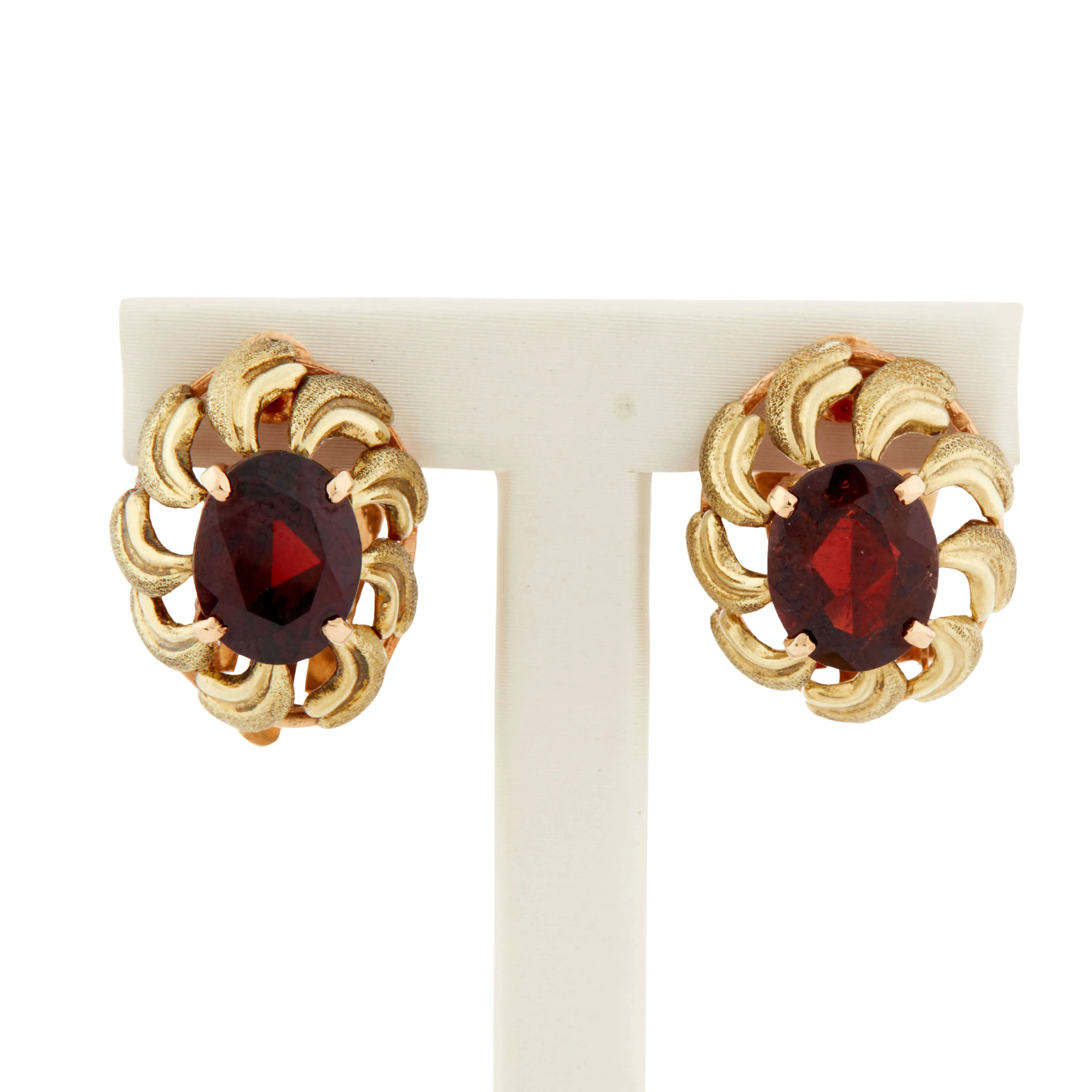 BOUCLES D’OREILLES CLIPS OR JAUNE GRENATS sold by 58 Facettes