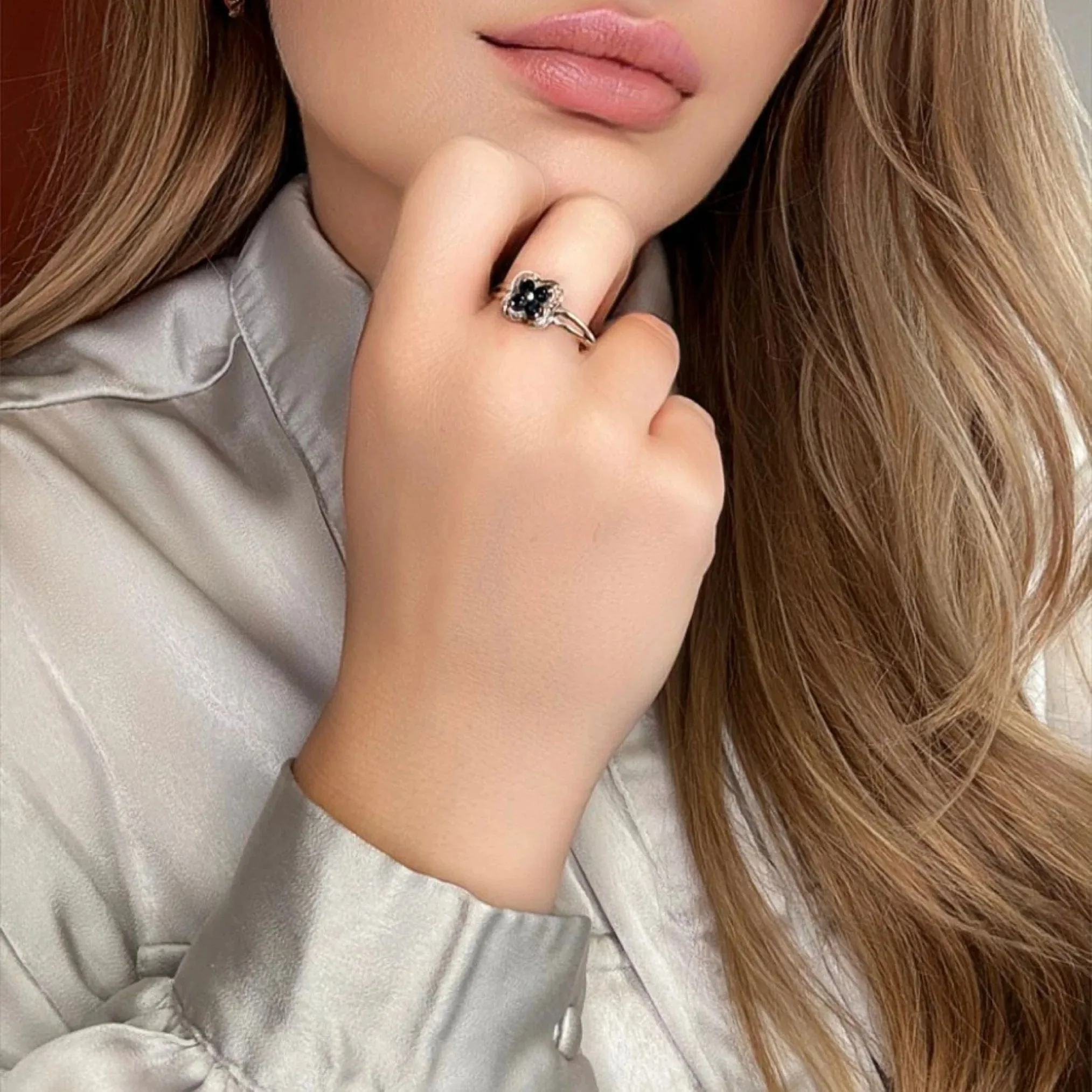 Bague Or Blanc Saphirs et Diamants sold by 58 Facettes product image thumbnail 2