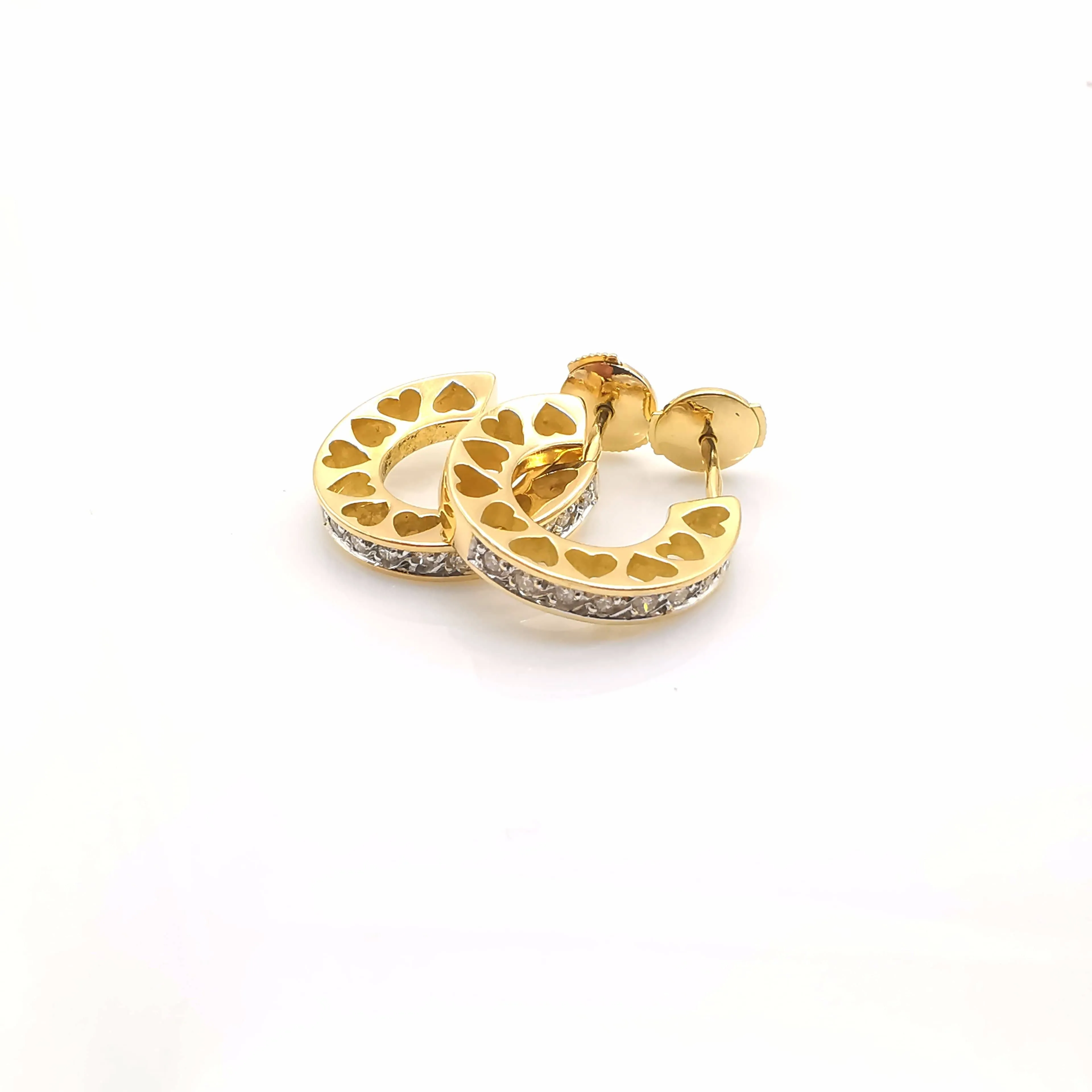 Boucles d'oreilles or jaune 18 diamants sold by 58 Facettes product image thumbnail 5