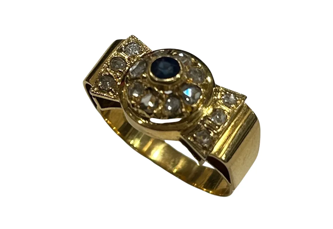 Bague tank or jaune saphir diamants sold by 58 Facettes