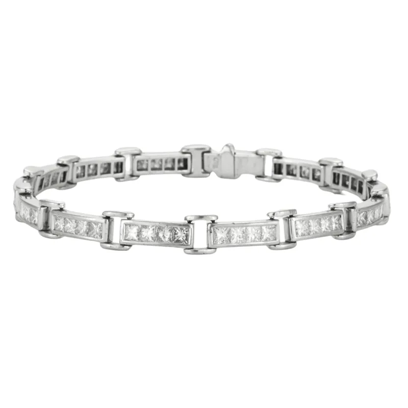 ADLER - Bracelet articulé or gris et diamants sold by 58 Facettes