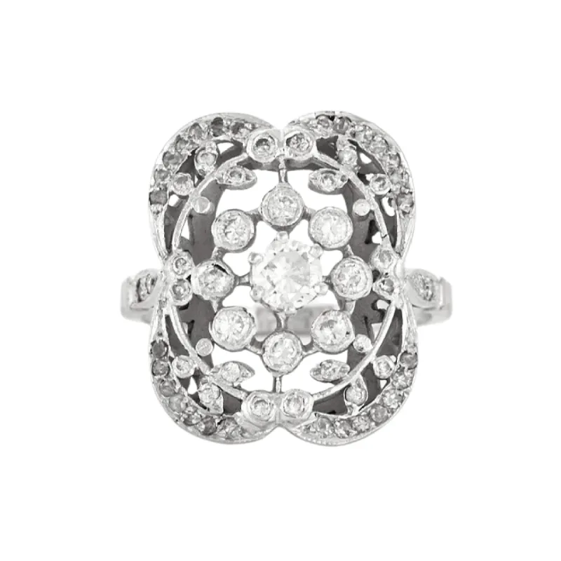 Bague en or gris et diamants sold by 58 Facettes